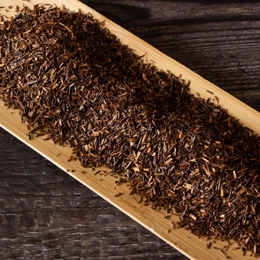 Tabla con rooibos orgánico ArTea en hebras